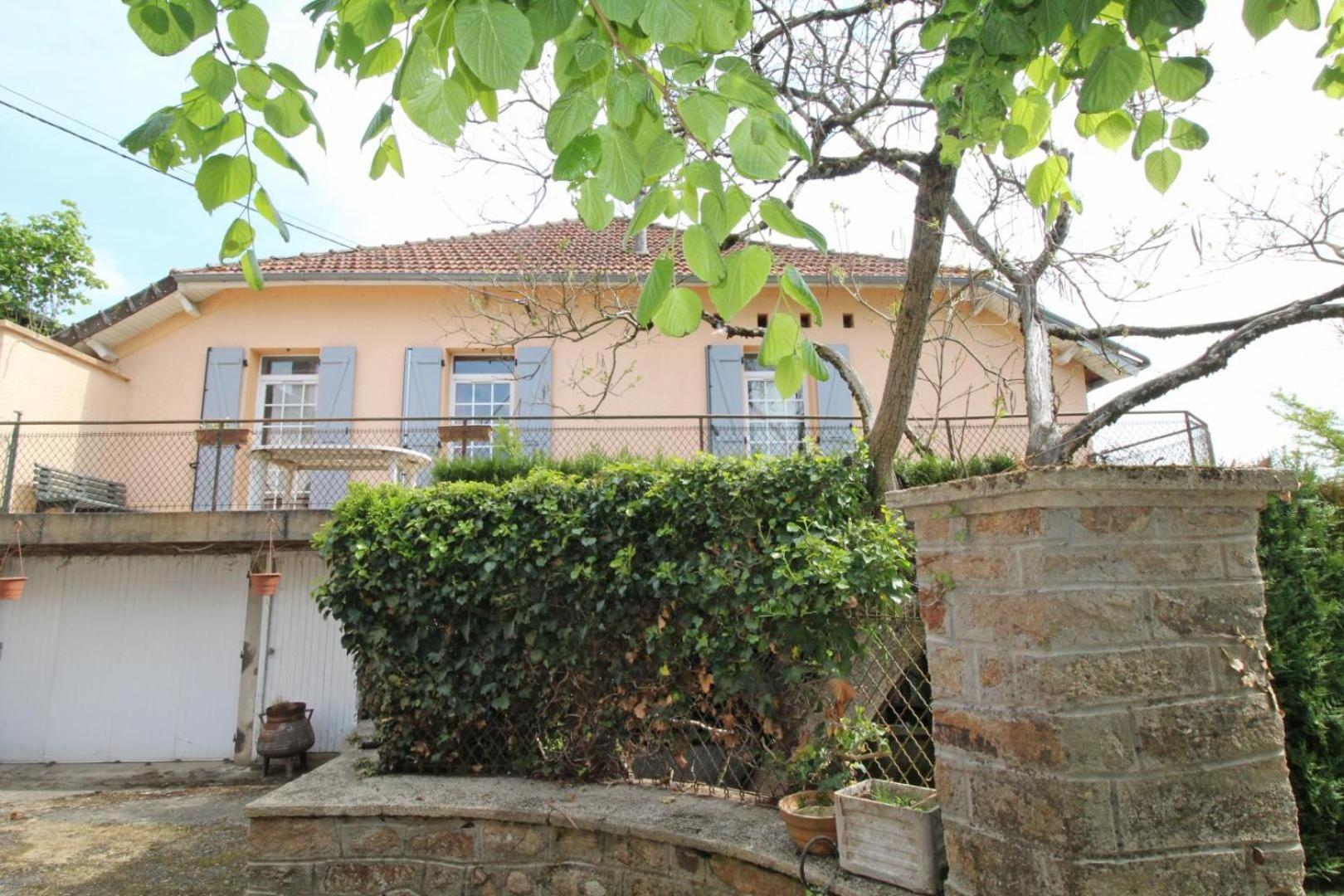 加尔唐普河畔贝西讷Chez Doussaud住宿加早餐旅馆 外观 照片